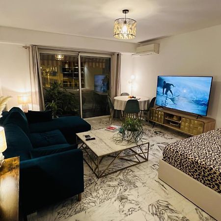 John Homestay Room In Ніцца Екстер'єр фото